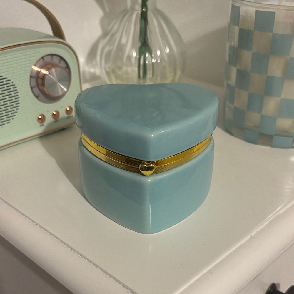 Heart-Shaped Blue Glass Jewelry Box